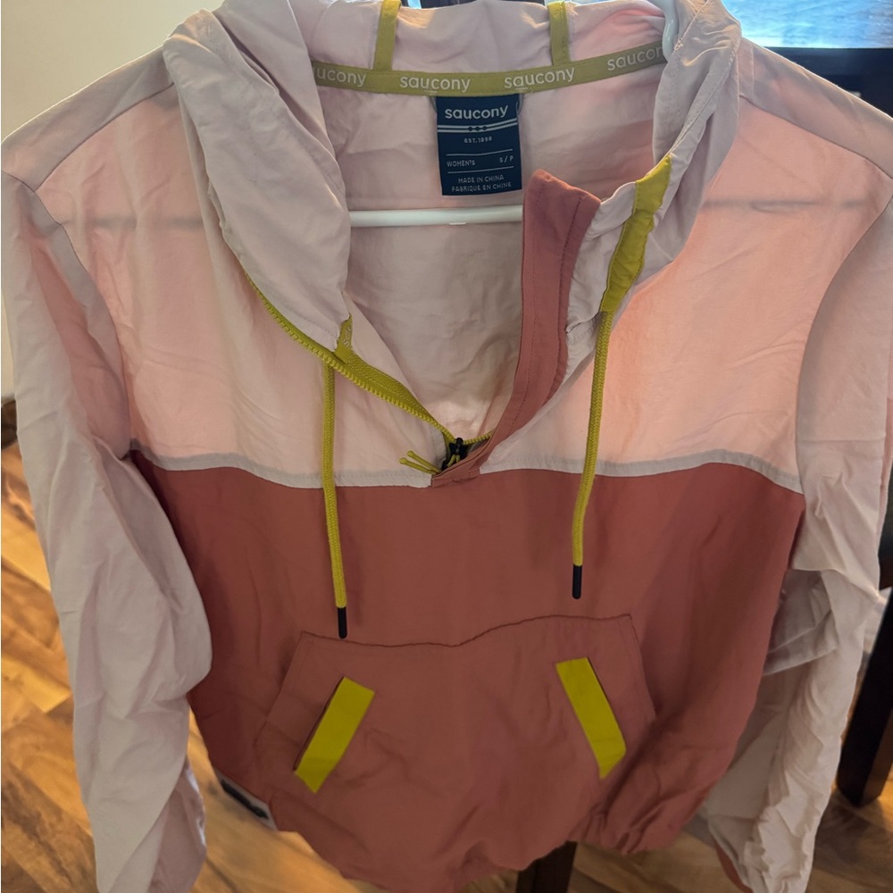 Saucony Women's Pink Jacket with Yellow Trim
